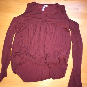 Francesca’s open shouldered burgundy long sleeve